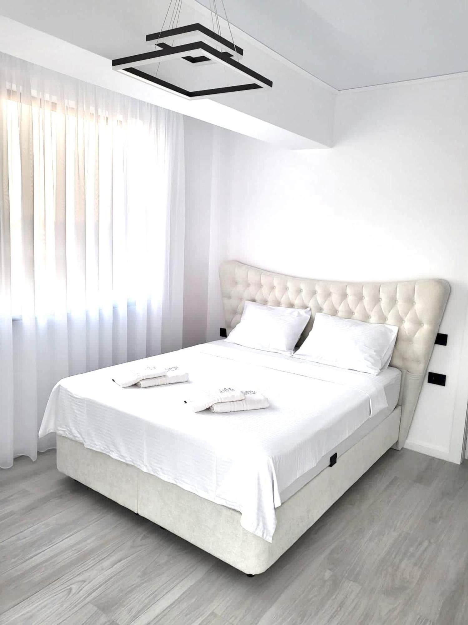 Mamaia Nord Vip Aparthotel Navodari Exterior photo